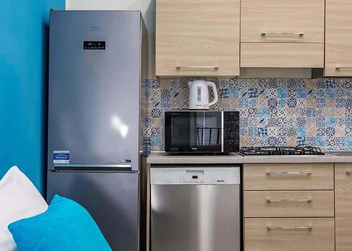 Tribunali231 * Νάπολη